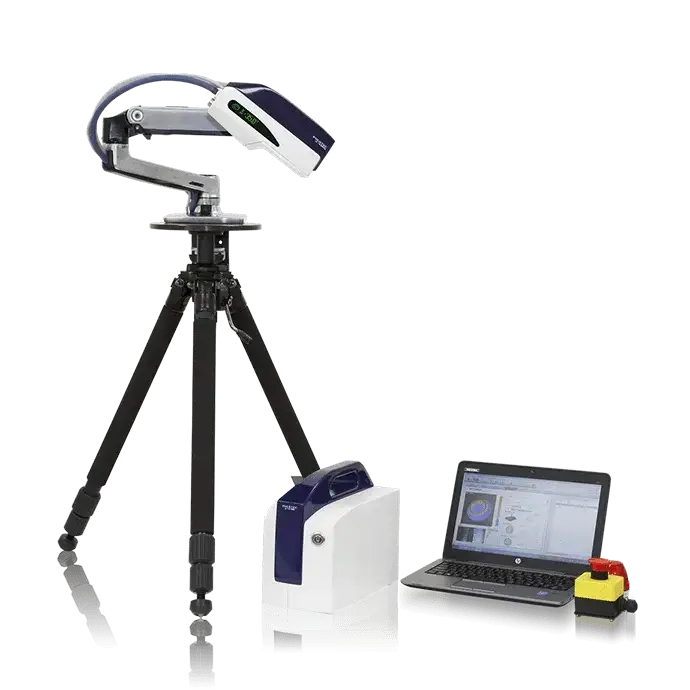 Pulstec's X-ray analyzer mounted on a tripod. Next to it is a carrying case and a laptop